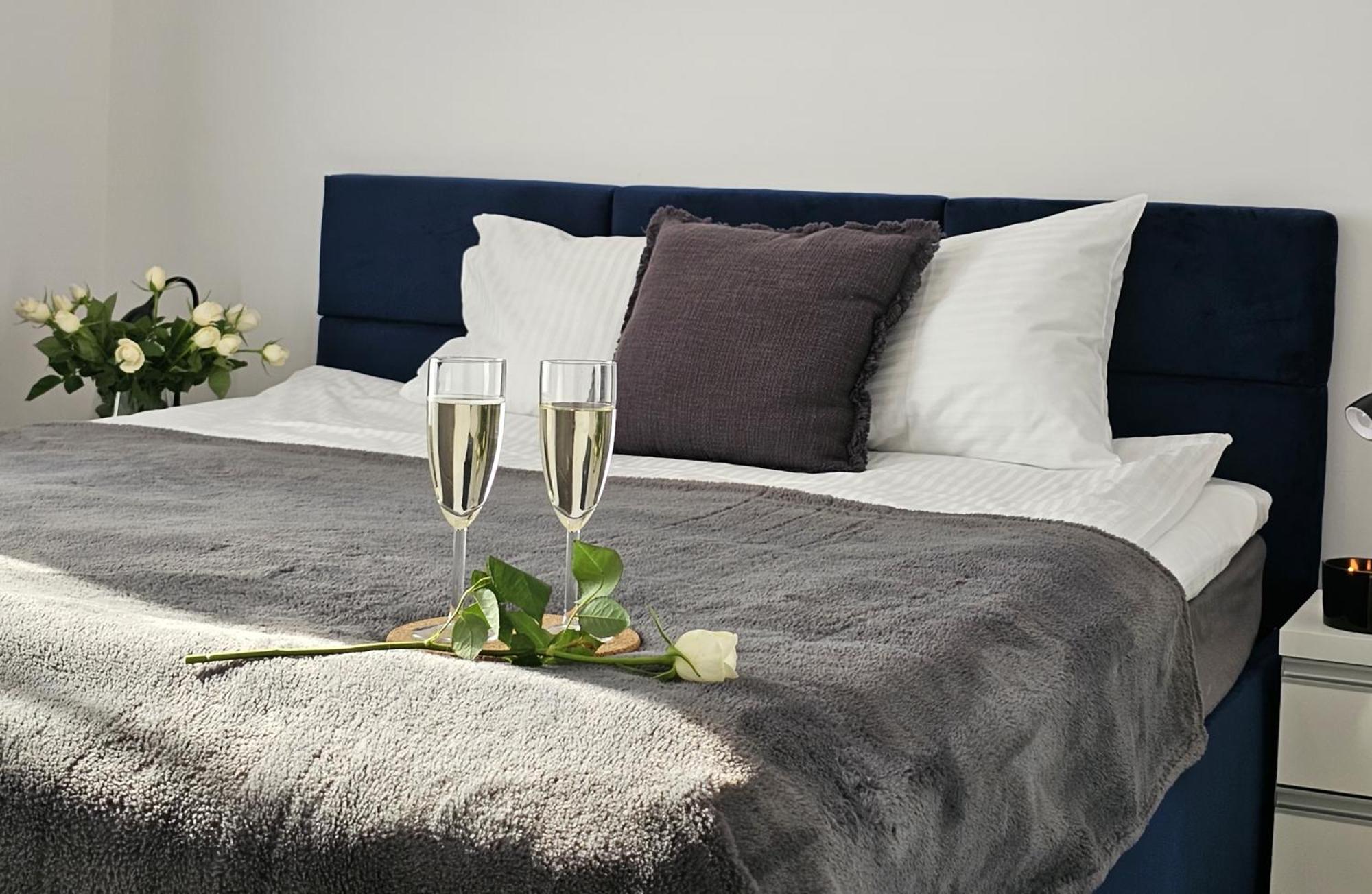 Urban Apartments Premium, Opolska 10 No 77A, Free Garage, Self Check-In Katowice Ngoại thất bức ảnh